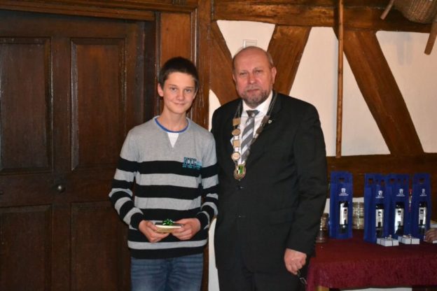 Sebastian Schunke bei Neujahrsempfang für seine Erfolge geehrt