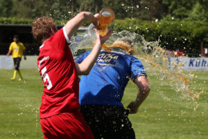 Fußball - 2. Mannschaft im Aufstiegsrausch