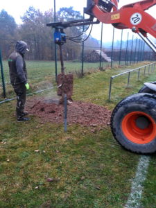 Beleuchtung B-Platz aufbauen